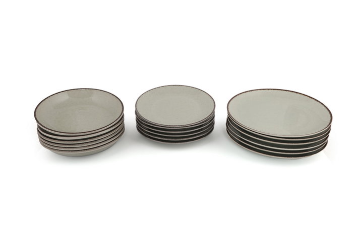 Hermia Vajilla de 18 piezas en Porcelana Verde